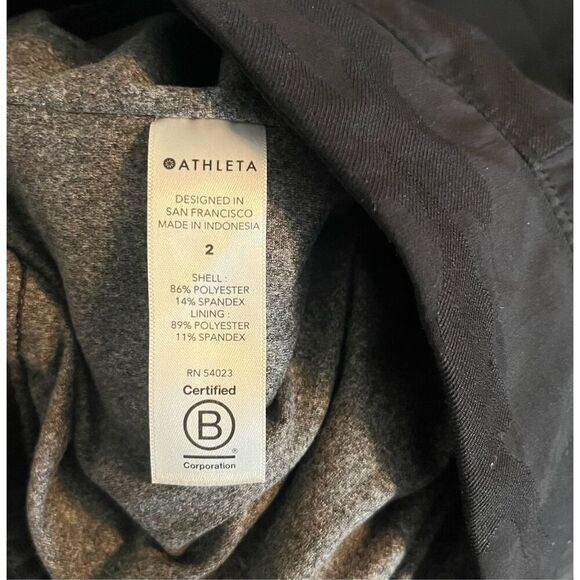 Athleta‎ Black Camo Brooklyn Lined Joggers Size 2 - Picture 4 of 4